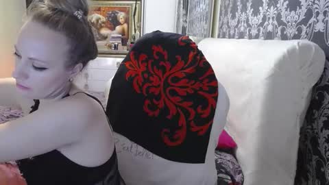 Snapshot of ursecrettreasure88 chatting on 10, 10, 2025 UrSecretTreasure88 online show from 10, 10, 2025