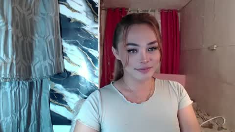 TYRA online show from 21, 12, 2024