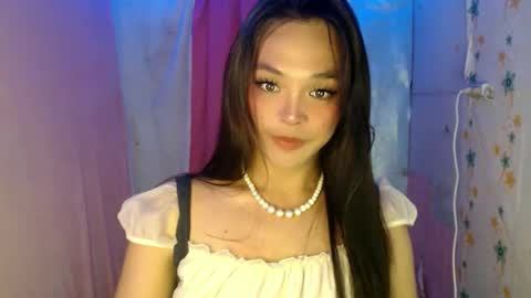 Snapshot of ursexy_debra chatting on 21, 3, 2026 TYRA online show from 21, 3, 2026