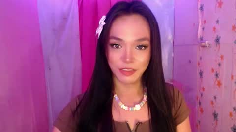 Snapshot of ursexy_debra chatting on 10, 4, 2026 TYRA online show from 10, 4, 2026