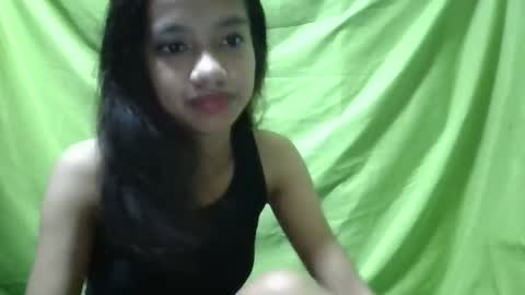 Snapshot of ursexydoll18 chatting on 10, 1, 2025 Darlyn room online show from 10, 1, 2025