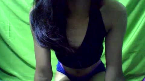 Snapshot of ursexydoll18 chatting on 12, 1, 2025 Darlyn room online show from 12, 1, 2025