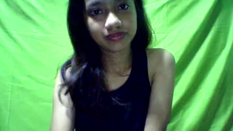 Snapshot of ursexydoll18 chatting on 14, 1, 2025 Darlyn room online show from 14, 1, 2025
