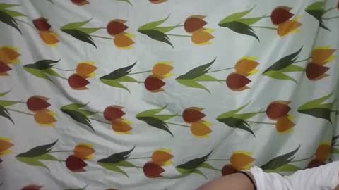 Snapshot of ursexydoll18 chatting on 24, 1, 2025 Darlyn room online show from 24, 1, 2025