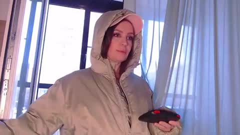 Silvia online show from 10, 4, 2026