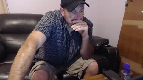 Snapshot of urslav75 chatting on 27, 9, 2025 urslav75 online show from 27, 9, 2025