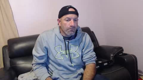 Snapshot of urslav75 chatting on 1, 11, 2025 urslav75 online show from 1, 11, 2025