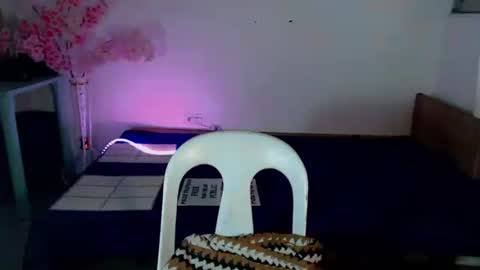 Snapshot of ursluttyangel chatting on 11, 1, 2026 angel online show from 11, 1, 2026