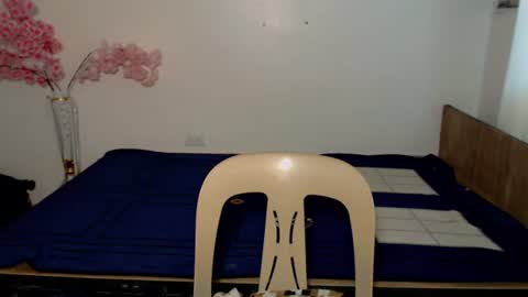 Snapshot of ursluttyangel chatting on 10, 2, 2026 angel online show from 10, 2, 2026