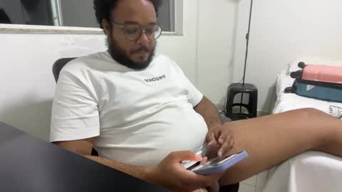 Snapshot of ursohey chatting on 17, 9, 2025 mateo ninho online show from 17, 9, 2025