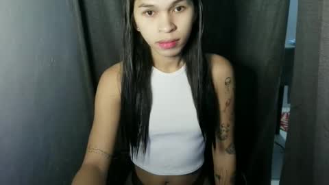 Snapshot of ursweet_zeviixx chatting on 10, 3, 2026 ursweet_zeviixx online show from 10, 3, 2026
