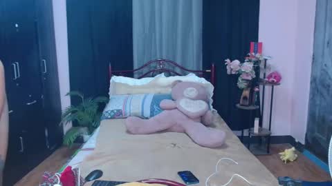 Snapshot of ursweetbbgirl chatting on 6, 5, 2026 UrSweetBbGirl online show from 6, 5, 2026
