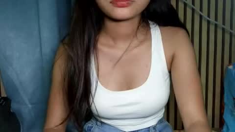 Snapshot of ursweetereca18 chatting on 5, 5, 2026 ERECA online show from 5, 5, 2026