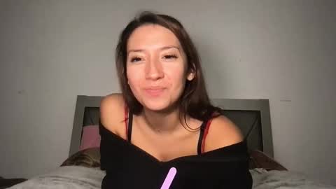 Snapshot of ursweetestlilly chatting on 11, 10, 2025 Lily online show from 11, 10, 2025