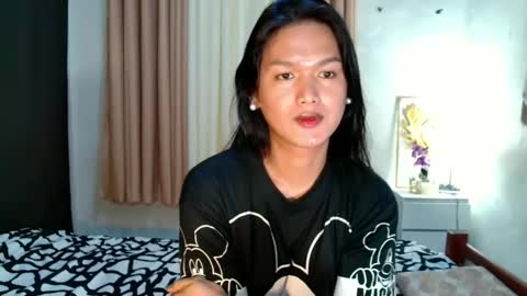 Snapshot of urthai_hotfilipinax chatting on 11, 4, 2026 angel online show from 11, 4, 2026