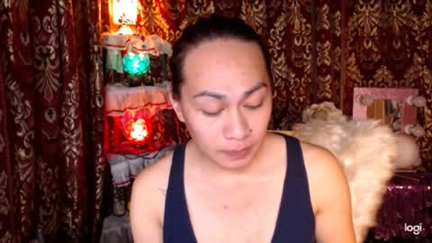 Snapshot of urtimelessbeauty chatting on 21, 6, 2026 Merca online show from 21, 6, 2026