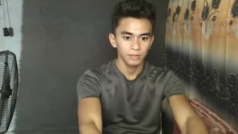 Snapshot of urwild_fuckerxx chatting on 12, 3, 2026 urwild_fuckerxx online show from 12, 3, 2026