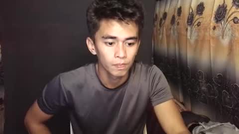 Snapshot of urwild_fuckerxx chatting on 29, 3, 2026 urwild_fuckerxx online show from 29, 3, 2026