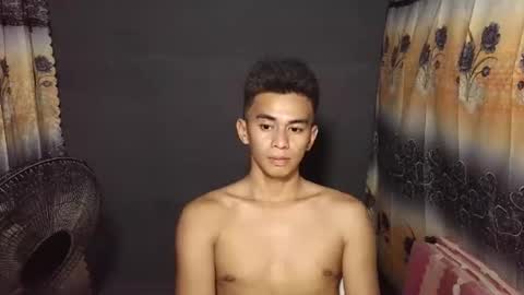 Snapshot of urwild_fuckerxx chatting on 14, 4, 2026 urwild_fuckerxx online show from 14, 4, 2026