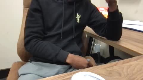 Urwivesaffair online show from 9, 9, 2025