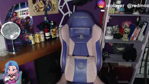 Snapshot of usagired chatting on 4, 3, 2025 --Lucy-- online show from 4, 3, 2025