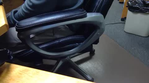 Snapshot of useemie chatting on 13, 2, 2025 useemie online show from 13, 2, 2025