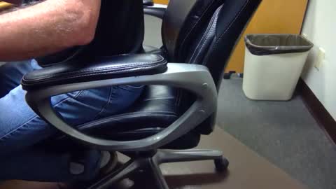 Snapshot of useemie chatting on 19, 3, 2026 useemie online show from 19, 3, 2026