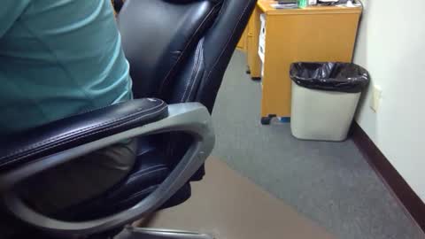 Snapshot of useemie chatting on 7, 4, 2026 useemie online show from 7, 4, 2026