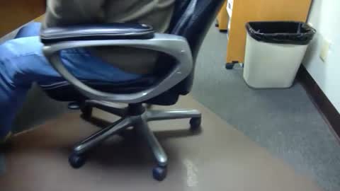 Snapshot of useemie chatting on 13, 4, 2026 useemie online show from 13, 4, 2026