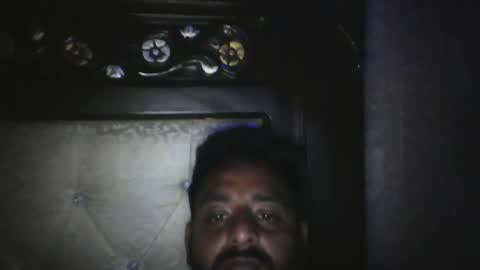Snapshot of usman184 chatting on 29, 4, 2026 Mian184 online show from 29, 4, 2026