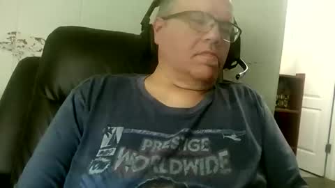 Snapshot of usstarr1 chatting on 10, 4, 2026 usstarr1 online show from 10, 4, 2026