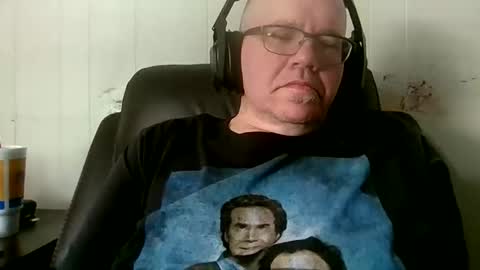 Snapshot of usstarr1 chatting on 17, 4, 2026 usstarr1 online show from 17, 4, 2026