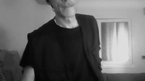 Snapshot of uthonn chatting on 8, 3, 2026 uthonn online show from 8, 3, 2026