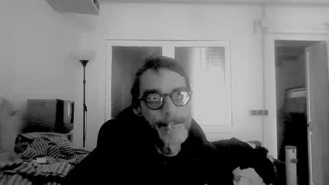 Snapshot of uthonn chatting on 17, 4, 2026 uthonn online show from 17, 4, 2026