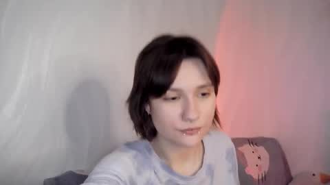 Snapshot of uwujudyosas chatting on 14, 4, 2026 Judy online show from 14, 4, 2026