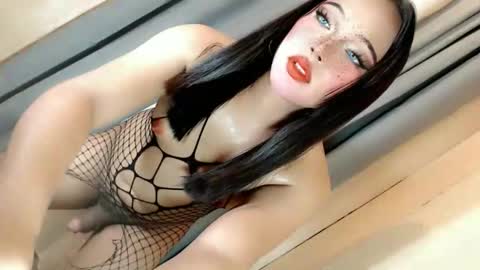 Snapshot of vae_sha chatting on 10, 9, 2025 JESS - DONT FORGET TO FOLLOW ME AND GIVE ME THUMBS UP online show from 10, 9, 2025