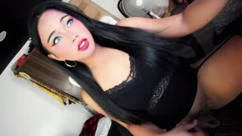 Snapshot of vae_sha chatting on 7, 7, 2026 JESS - DONT FORGET TO FOLLOW ME AND GIVE ME THUMBS UP online show from 7, 7, 2026