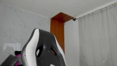 Snapshot of vaelith_mitsuri chatting on 12, 2, 2026 vaelith online show from 12, 2, 2026