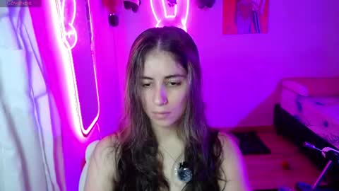 Snapshot of val_angelll chatting on 13, 6, 2026 valentina online show from 13, 6, 2026