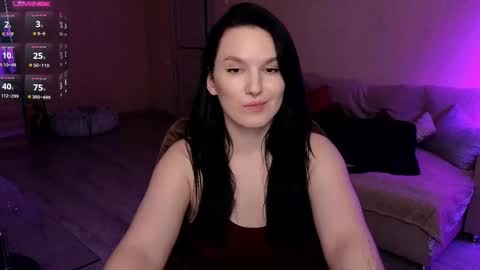 Snapshot of val_manson chatting on 5, 3, 2025 Val online show from 5, 3, 2025