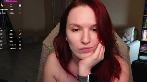 Snapshot of val_manson chatting on 8, 4, 2026 Val online show from 8, 4, 2026