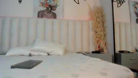 Snapshot of val_oconner chatting on 26, 9, 2025 val_oconner online show from 26, 9, 2025