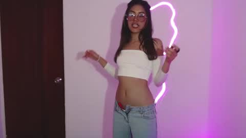 Snapshot of valcooky chatting on 6, 5, 2026 Hi I am Valcooky online show from 6, 5, 2026