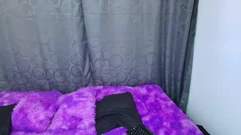 Snapshot of valeentiinaa_ chatting on 22, 2, 2025 VALENTINA online show from 22, 2, 2025