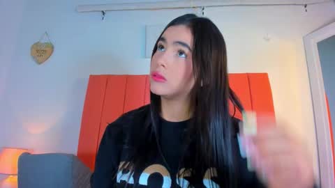 VALENTINA  3 online show from 19, 11, 2025