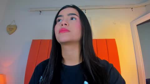 VALENTINA  3 online show from 18, 12, 2025