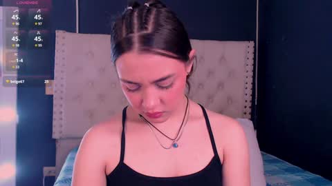 Snapshot of valen_thompson chatting on 4, 1, 2025 IG-valen mendoza99 twitter valenthompson99 online show from 4, 1, 2025