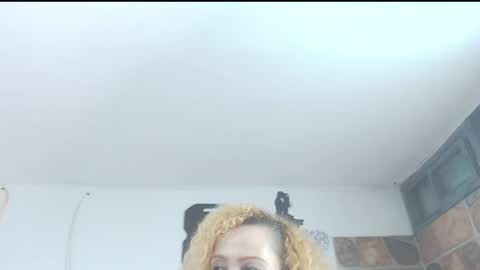 Snapshot of valenciajaqueline45 chatting on 21, 7, 2026 Katyy Love online show from 21, 7, 2026
