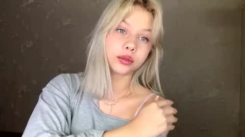 Olachka online show from 28, 11, 2025