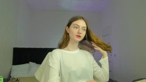 Snapshot of valenora1 chatting on 4, 5, 2026 Nora online show from 4, 5, 2026